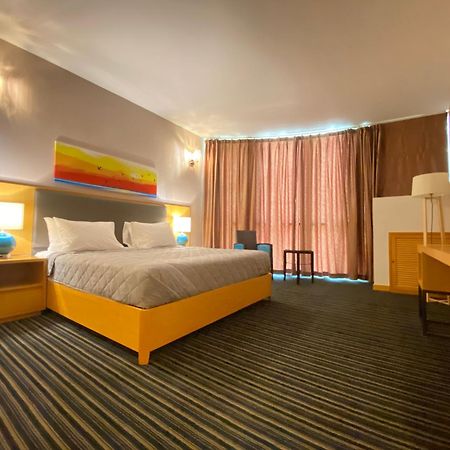 Galaxy Hotel セント・ピーターズバーグ エクステリア 写真